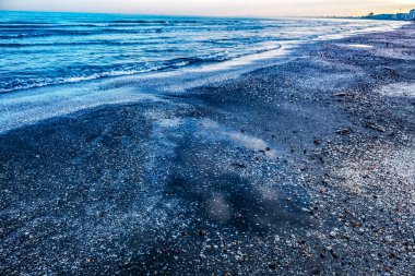 Beyaz kumlu Karadeniz sahili, Karadeniz, Rusya