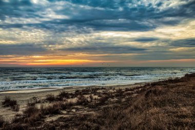 Denizde gün batımı