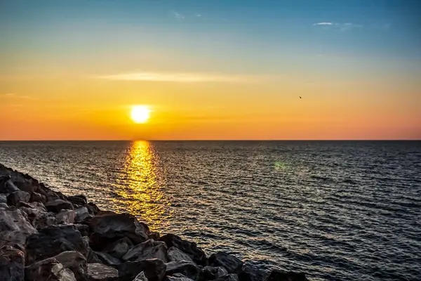 Karadeniz 'de gün batımı