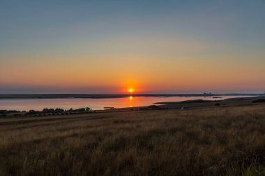 gün batımı ile güzel manzara