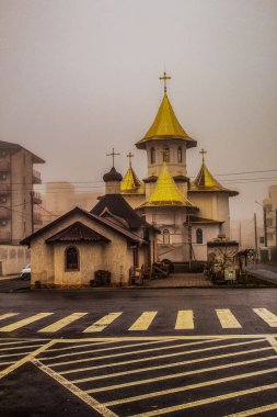 Eski şehrin şehrindeki kilise.