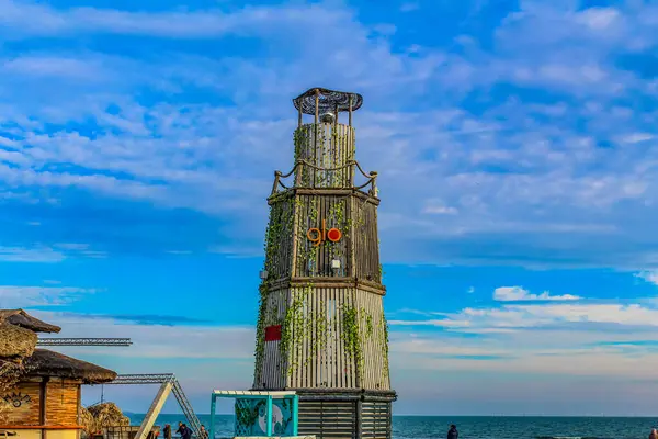 Denizin güzel mimarisi