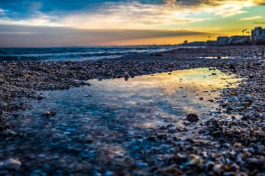 Denizde gün batımı