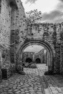 Eski şehrin başkenti. Eyaletin başkenti. Bölgenin en ünlü şehirleri.