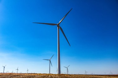 yeşil enerji rüzgar türbini