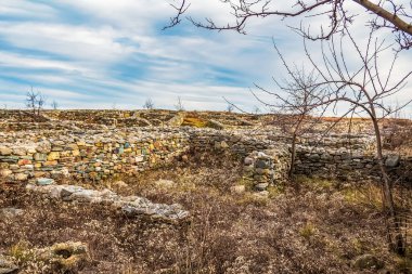 Eski kale Harabeleri