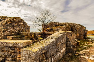 Eski şehrin kalıntıları.