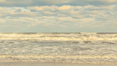 Deniz manzarası çok güzel. Doğa