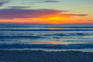 Denizde gün batımı