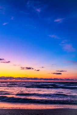 Polonya 'da baltık denizinde gün batımı