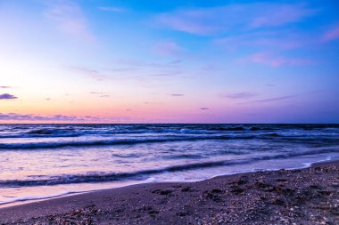 Denizde gün batımı