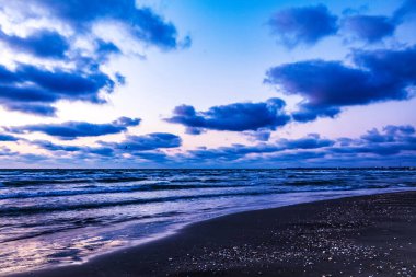 Karadeniz 'de gün batımı