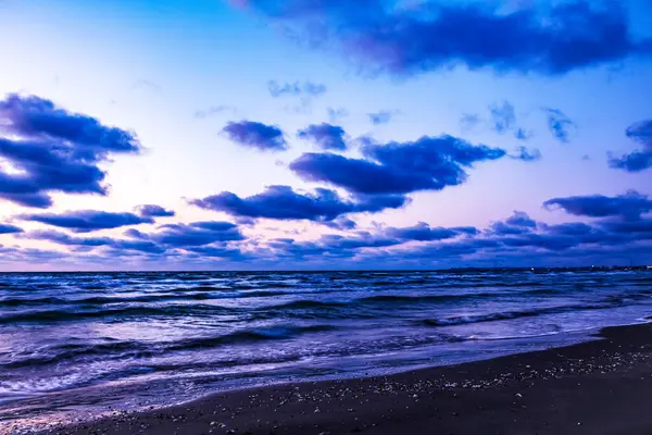 Karadeniz 'de gün batımı, Kırım