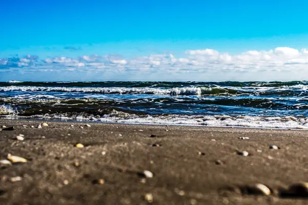 Deniz manzarası çok güzel. Doğa