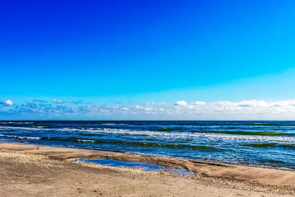 Polonya 'daki deniz plajı.