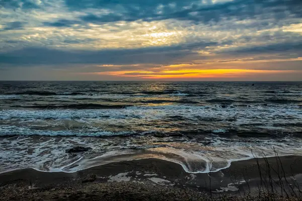 Denizde gün batımı