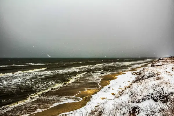 Baltık Denizi kıyılarında kış