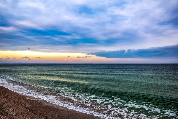 Karadeniz 'de gün doğumu, Kırım