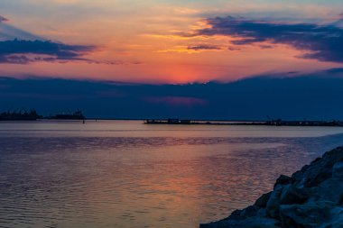 Güzel gün batımı manzarası