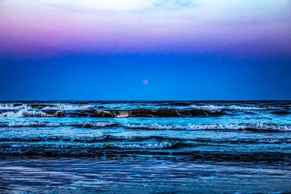 Deniz plaj harika gün batımı