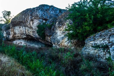 Dağlardaki güzel dağ manzarası