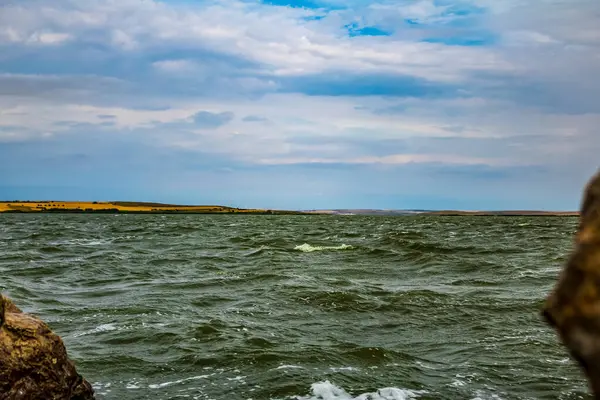 Deniz manzarası çok güzel. Doğa