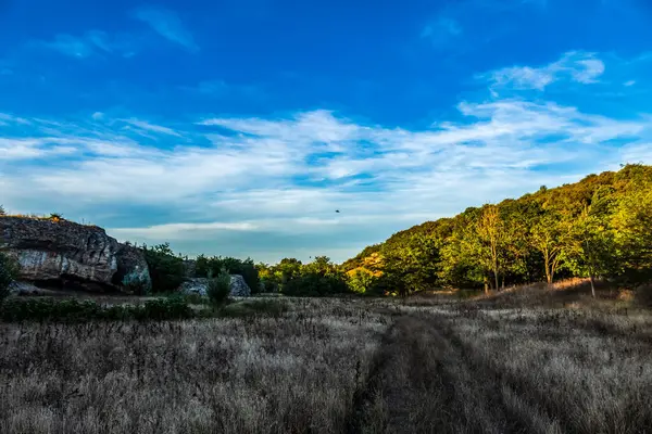 Busssines köyündeki eski kalenin kalıntıları, Ukrayna