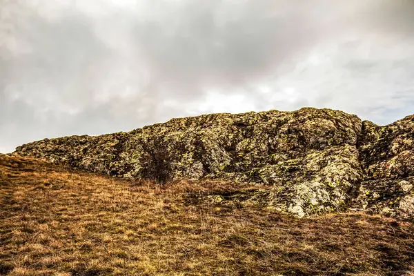 Slovakya 'daki Tatras Dağı' nın güzel bir görüntüsü.