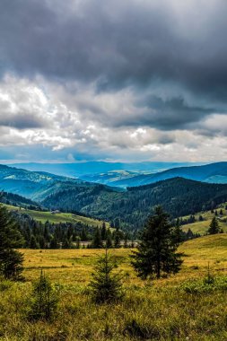 Dağların güzel manzarası