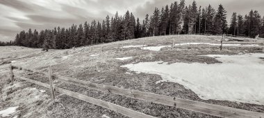 Dağların güzel manzarası