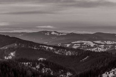 Dağların güzel manzarası