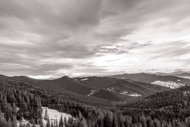 Dağların güzel manzarası