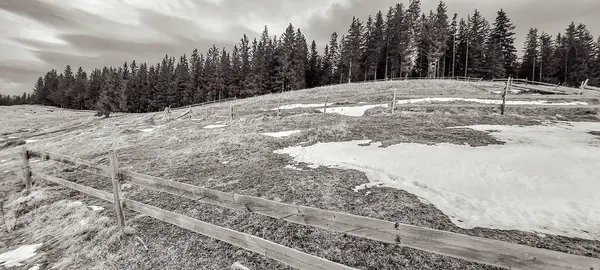 Dağların güzel manzarası