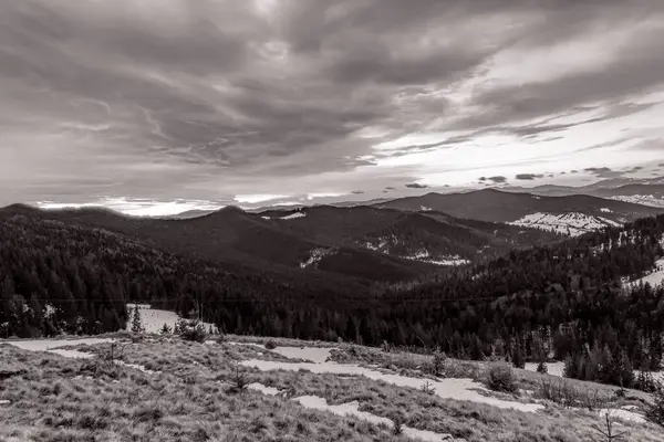 # Eski şehrin manzarası # # Dağların en güzel manzarası sabahları #