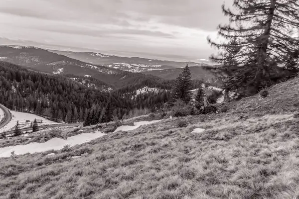 Dağların güzel manzarası