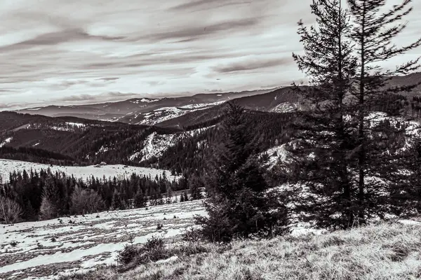 Tatra dağlarının, Polonya 'nın güzel dağ manzarası