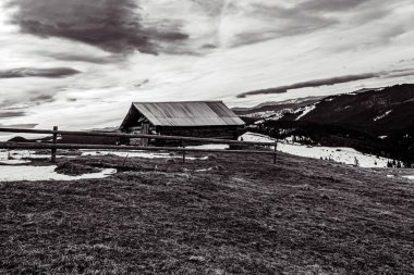 Dağların güzel manzarası