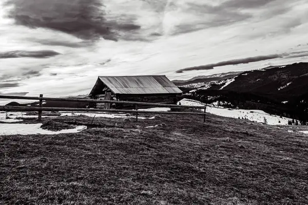 Dağların güzel manzarası