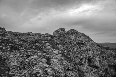 Dağlardaki güzel dağ manzarası