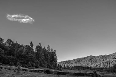 Dağların güzel manzarası