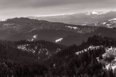 Dağların güzel manzarası