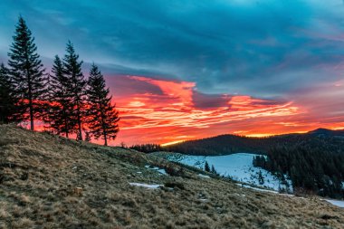 Kışın doğuşu Karpatlar, Ukrayna, Karpatlar