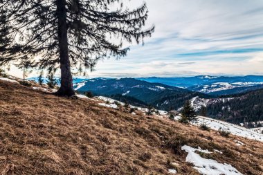 Dağların güzel manzarası