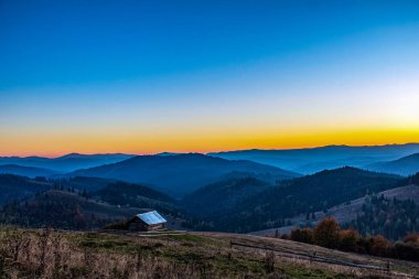 Dağda gün batımı