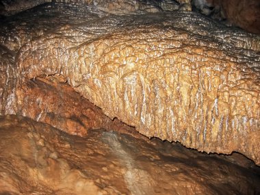 Hindi şehrindeki güzel mağara