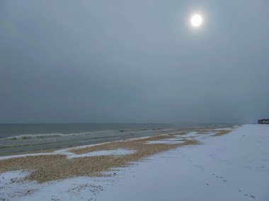 Hollanda 'da bir kış günü Karda güneşle