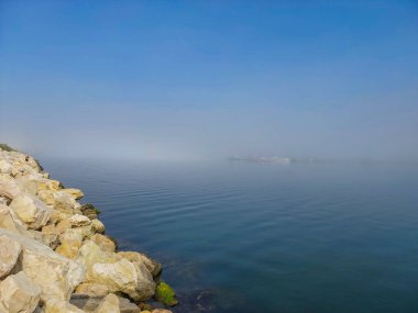 Deniz manzarası çok güzel. Doğa