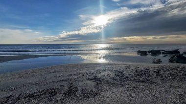 Deniz manzaralı güzel bir deniz manzarası