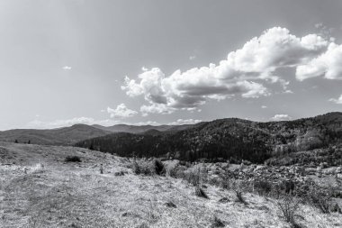 Dağların güzel manzarası