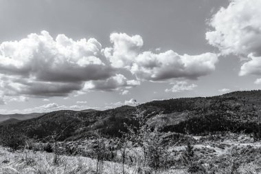 Dağların güzel manzarası